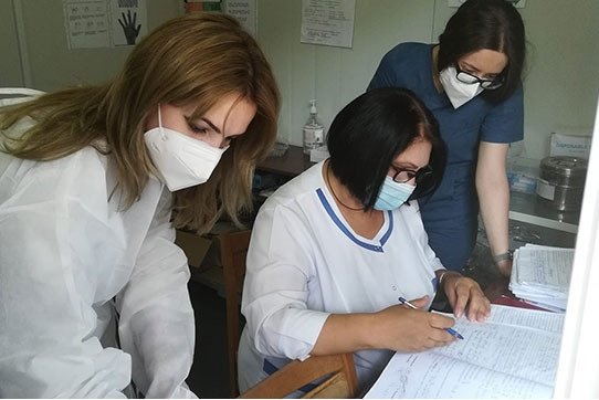 “Koronavirusa yoluxma sürətlə artır Ermənistanda