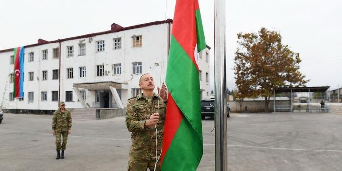 “İşğaldan azad olunan torpaqlarımızda Azərbaycan bayrağı dalğalanır