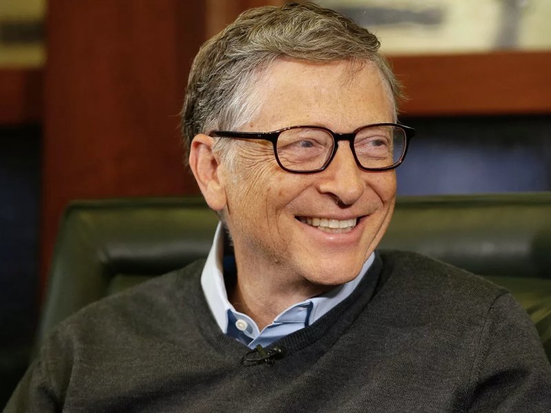 Билл Гейтс дал совет девятнадцатилетним Основатель компании Microsoft Билл Гейтс .