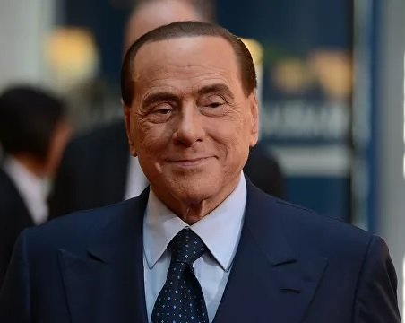 “Приговор Сильвио Берлускони перенесли из-за его госпитализации