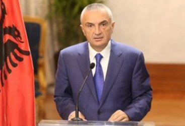 “Albaniya parlamenti ölkə prezidentinə impiçment elan edib