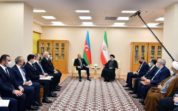 Azərbaycan və İran liderləri Zəngəzur dəhlizini müzakirə edib