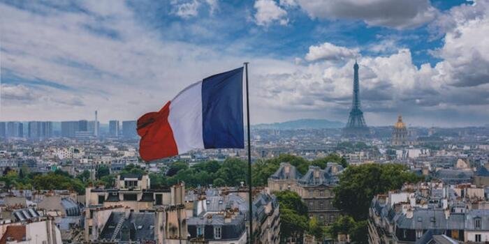 Fransa 15 iyundan etibarən sərhədlərini açır