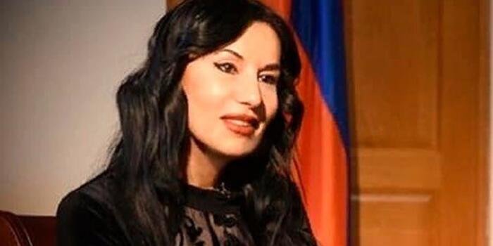 ““Armen Sarkisyan özünü məhvetmə düyməsinə basdı”-- Naira Zohrabyan