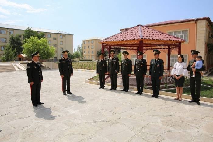В Нахчыване состоялась церемония предоставления семьям военных новых квартир-ВИДЕО