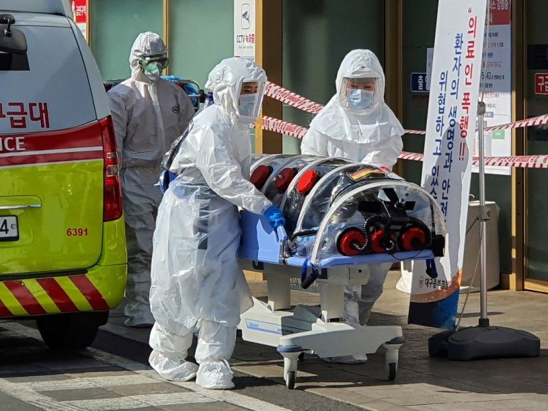 “Ukraynada koronavirusdan rekord sayda insan öldü