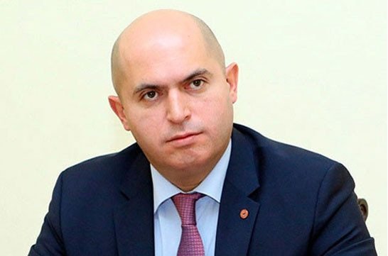 ““Paşinyan yeni nağıl kolleksiyası ilə məşğuldur” Armen Aşotyan
