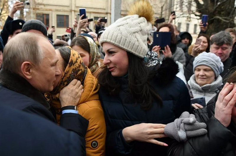 “Putinə evlənməyi təklif edən qadın hansı cavabı aldı? FOTO/VİDEO