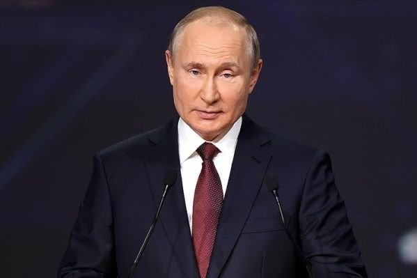 Putin: “Rusiya Əfqanıstandakı münaqişəyə müdaxilə etməyəcək