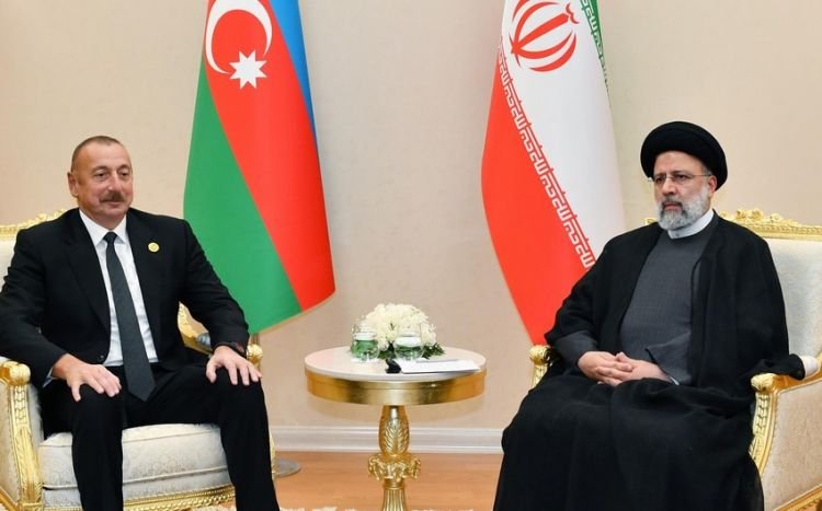 Prezident İlham Əliyev iranlı həmkarına başsağlığı verib