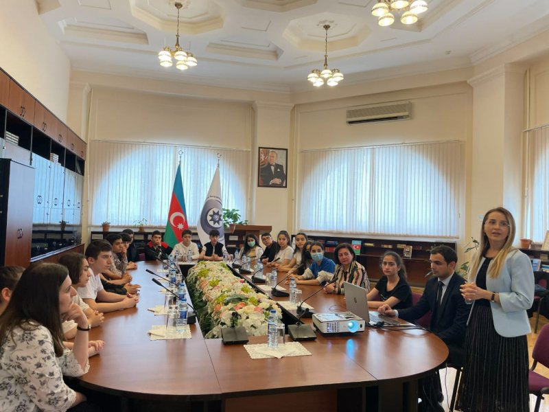 “Ombudsman Aparatının əməkdaşları Azərbaycan Autizm Assosiasiyasının  sədri ilə görüş keçiriblər