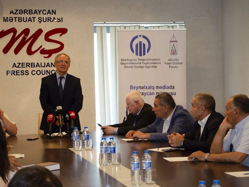 “Mətbuat Şurasında beynəlxalq mediada Azərbaycan mövzusu ilə bağlı toplantı keçirilib