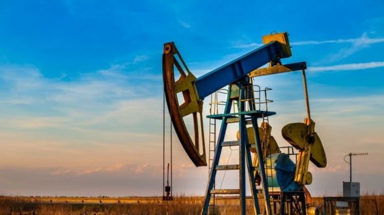 Azərbaycan nefti 120 dollardan baha satılır
