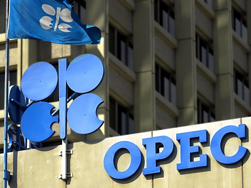 OPEC+ neft hasilatını artırmaq qərarı alıb