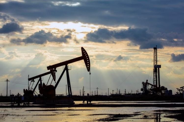 “Azərbaycan neftinin bir bareli 96,14 dollara satılır