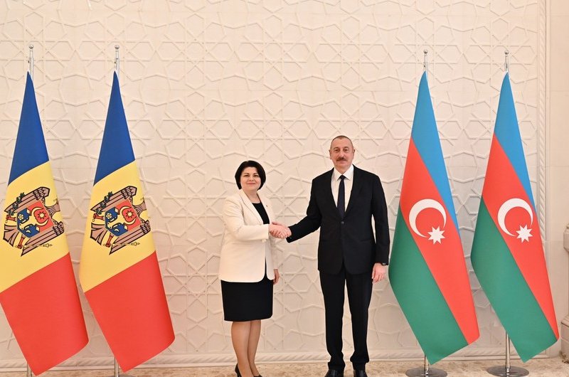 Azərbaycan Prezidentinin Moldovanın Baş naziri ilə təkbətək görüşü olub
