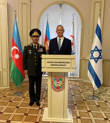 “Azərbaycan və İsrail müdafiə nazirləri arasında telefon danışığı olub