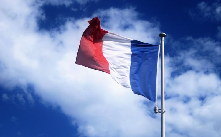 “Fransa XİN: “Parlament palatalarının qətnamələri Parisin rəsmi mövqeyini əks etdirmir”