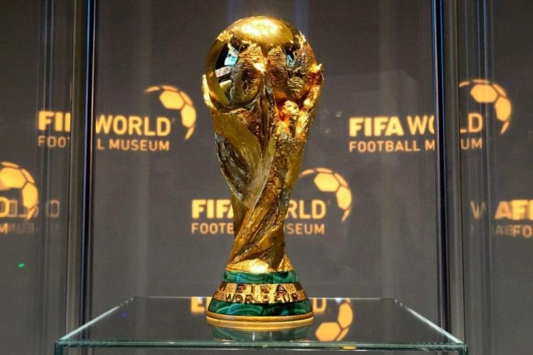 “FIFA dünya çempionatını iki ildən bir keçirmək ideyasını dəstəkləməyib