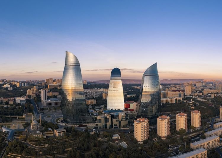 “Forbes” jurnalı Azərbaycanı 2023-cü ildə səyahət ediləcək ən yaxşı yerlər siyahısında göstərib