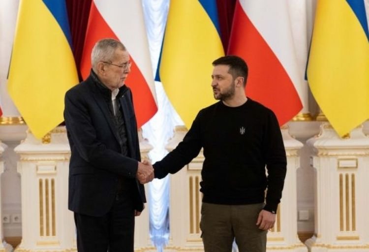 Ukrayna və Avstriya prezidentləri enerji və humanitar məsələləri müzakirə ediblər