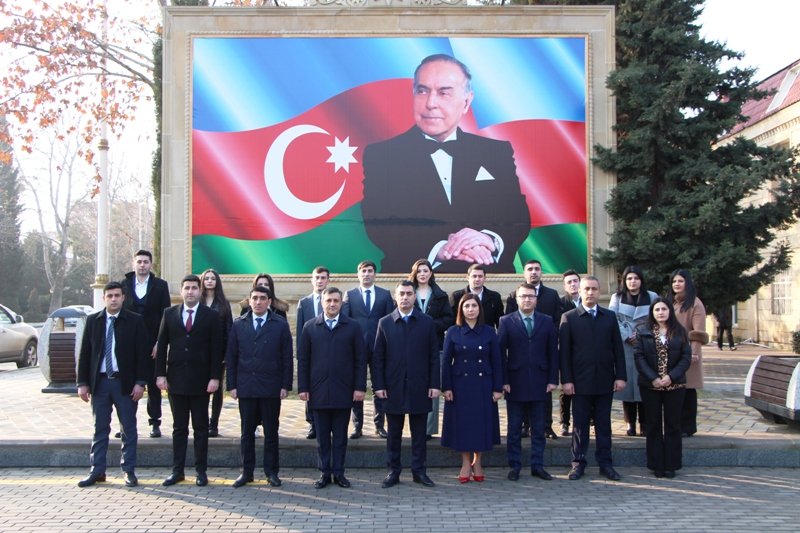 Yevlaxda 2 Fevral Gənclər günü münasibətilə “Ulu Öndər Heydər Əliyev və Azərbaycan gəncliyi” mövzusunda tədbir keçirilib