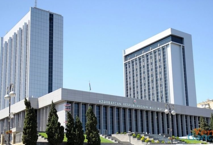 Milli Məclis Fransa Senatının qərarı ilə bağlı bəyanat qəbul etdi