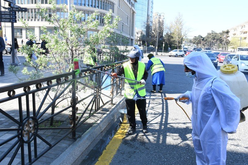 Bu gün Bakının 533 küçəsi yuyuldu
