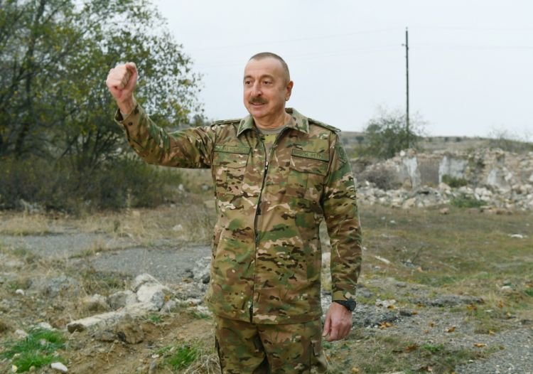 Prezident: Bugünkü Azərbaycan Ordusu Zəfər çalmış eyni Azərbaycan Ordusundan qat-qat güclüdür