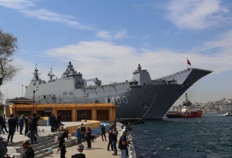 “TCG Anadolu” gəmisini beş gündə 61 mindən çox insan ziyarət edib