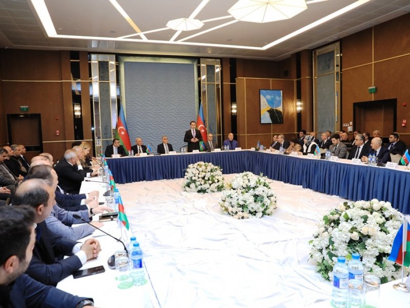 Nizami rayonunda dəyirmi masa keçirilib