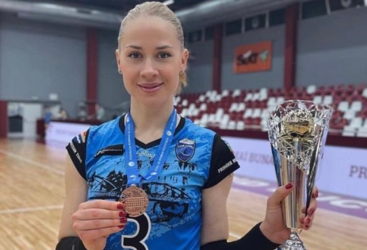 “Azərbaycan voleybolçusu Rumıniya çempionatının bürünc medalını qazanıb