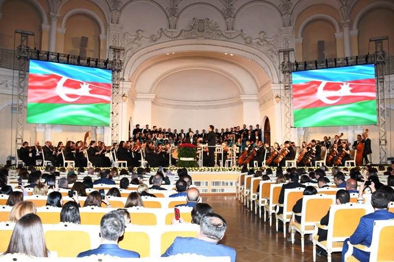 Heydər Əliyevin xatirəsinə həsr olunmuş  klassik musiqi gecəsi keçirilib