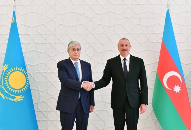 Prezident İlham Əliyev Qazaxıstan Prezidentinə zəng edib