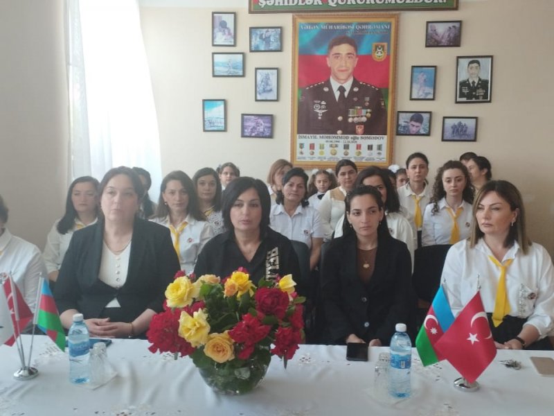 Zaqatala Şəhər İ. Səmədov Adına Beş Nömrəli Tam Orta Məktəbdə Heydər Əliyevin 100 İlliyinə Həsr Olunmuş Tədbir Keçirilib.