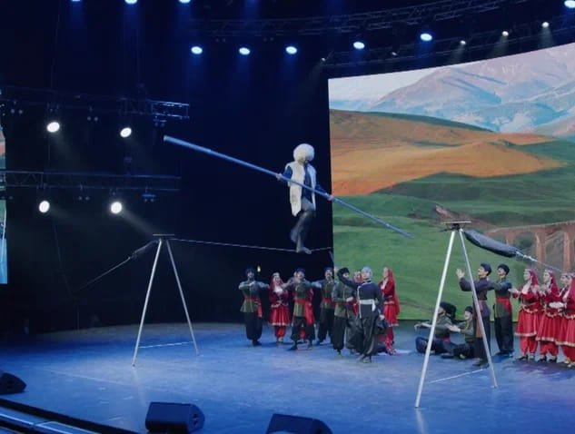 Sankt-Peterburqda Heydər Əliyevin 100 illiyi təntənəli konsertlə qeyd edilib