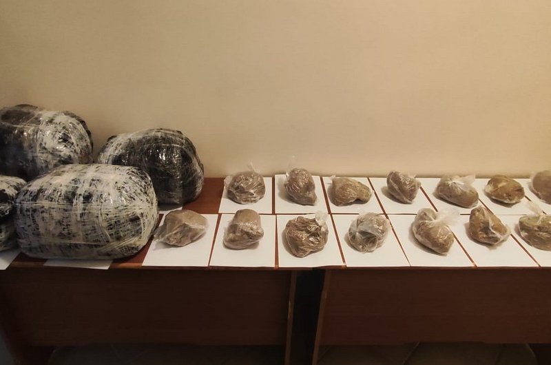İrandan Naxçıvana 31 kq narkotik keçirilməsinin qarşısı alınıb