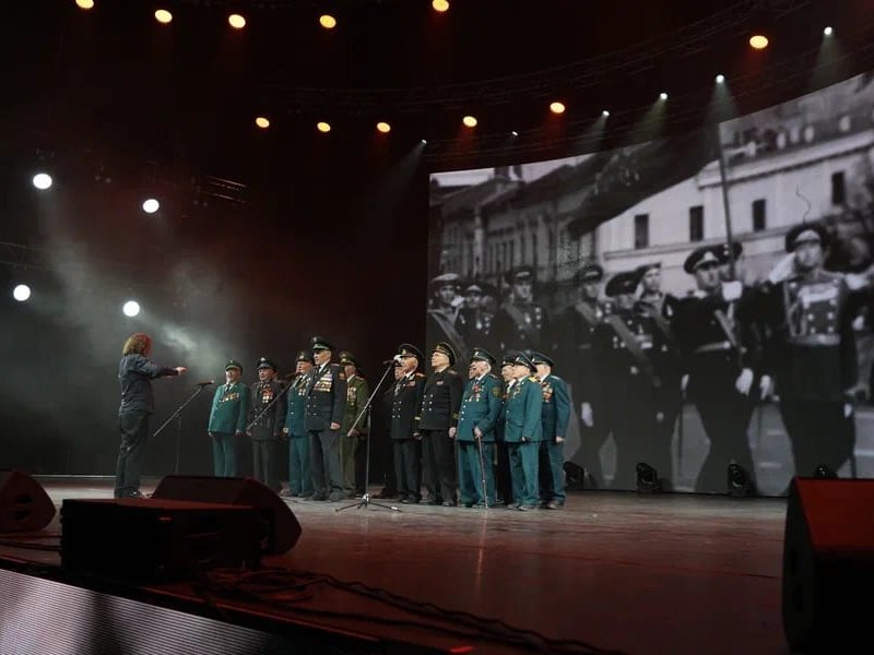 Sankt-Peterburqda Heydər Əliyevin 100 illiyi təntənəli konsertlə qeyd edilib