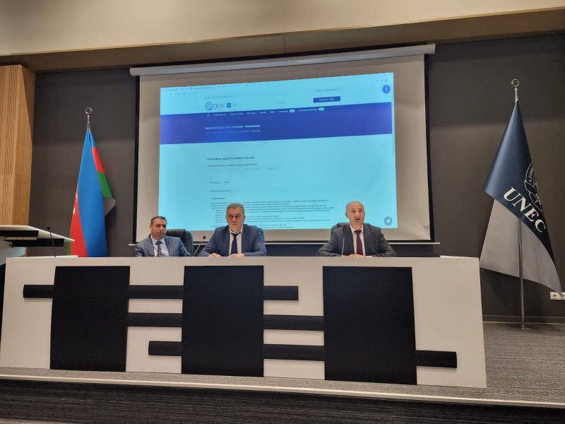 Ombudsmanın nümayəndəsi UNEC-də keçirilmiş  hüquqi maarifləndirmə tədbirində çıxış edib