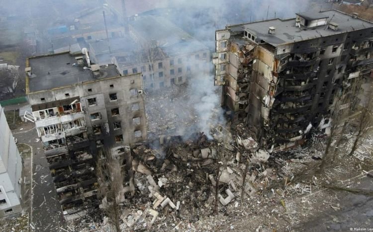 Rusiya Ukraynaya aviazərbə endirib, 9-u uşaq olmaqla 31 nəfər yaralanıb