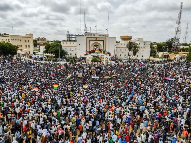 ECOWAS Niger üsyançılarına bazar gününə qədər vaxt verib