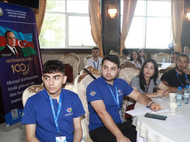 IV Yay Düşərgəsinin növbəti paneli “Azərbaycanın müstəqillik tarixi”nə həsr olunub