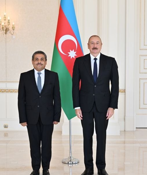 Prezident İlham Əliyev Kolumbiyanın Azərbaycanda yeni təyin olunmuş səfirinin etimadnaməsini qəbul edib