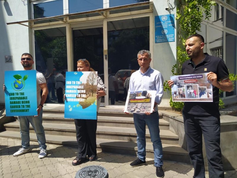 “Gürcüstandakı icmamız BMT-nin Tbilisidəki nümayəndəliyi önündə etiraz səsini ucaldıb