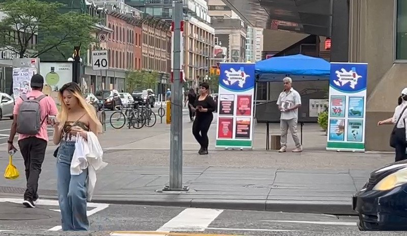 Toronto şəhərində Ermənistanın yolverilməz əməllərini ifşa edən məlumatlandırma aksiyası keçirilib