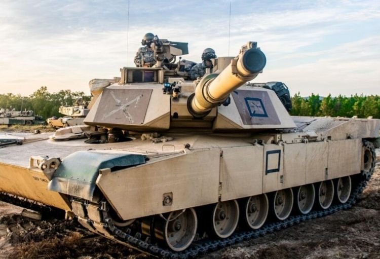 Ukrayna “Abrams” tankının ilk 10 ədədini sentyabrın ortalarında ala bilər