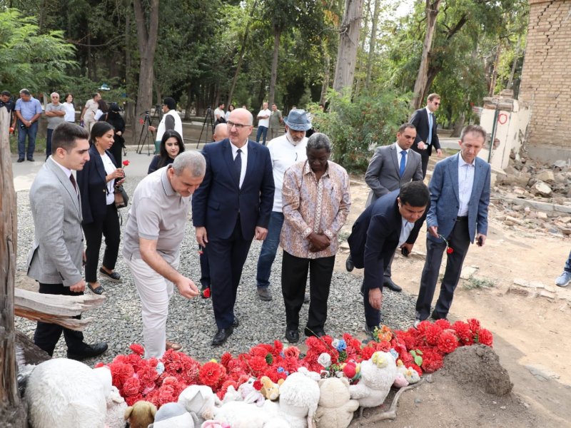 İƏT-in Müstəqil Daimi İnsan Hüquqları Komissiyasının nümayəndə heyəti Gəncədə birgə faktaraşdırıcı missiya həyata keçirib