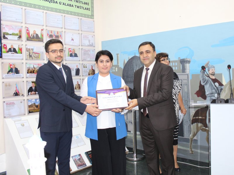 Komitənin adından bir qrup özbək ictimai xadiminə təşəkkürnamələr təqdim edilib