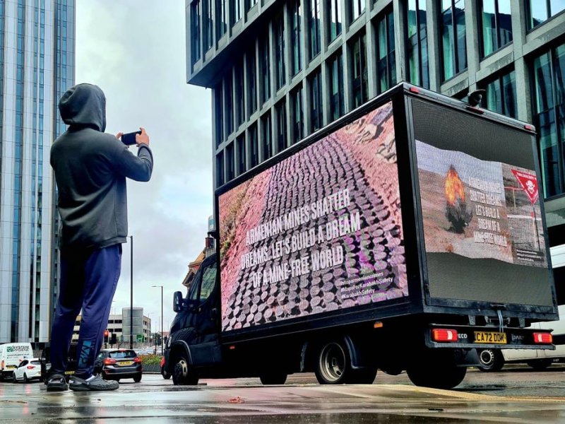 London və Mançesterdə Ermənistanın mina terroru ilə bağlı məlumatlandırma aksiyası təşkil edilib