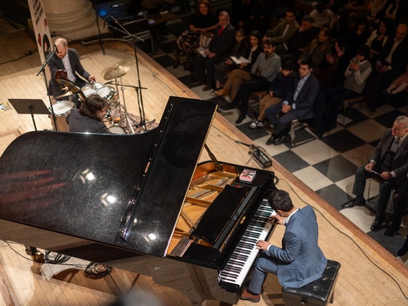 Londonda Azərbaycanın musiqi irsini təcəssüm etdirən konsert təqdim edilib 
